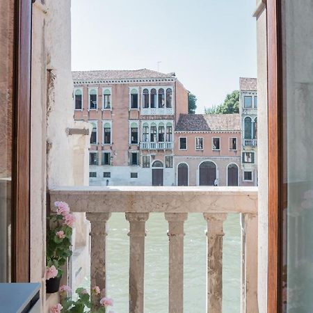 Palace Canal View By Wonderful Italy Venecia Exterior foto