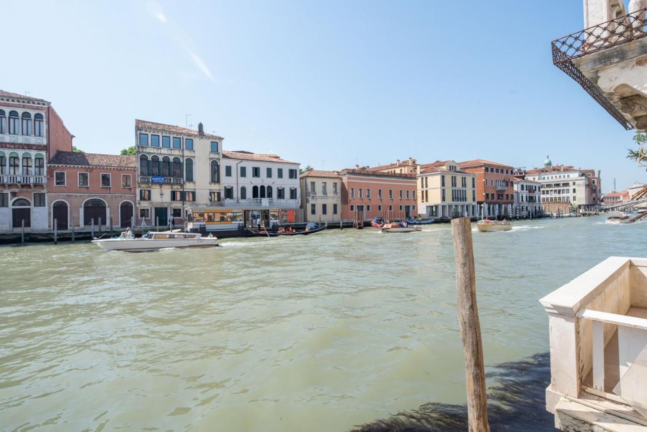 Palace Canal View By Wonderful Italy Venecia Exterior foto